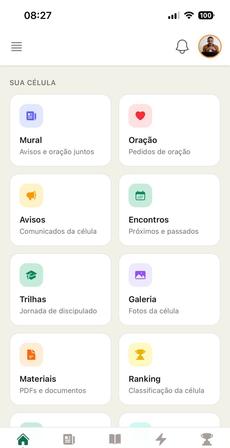 Hub da célula no Ramo Vivo com mural, oração, avisos, encontros, trilhas, galeria, materiais e ranking